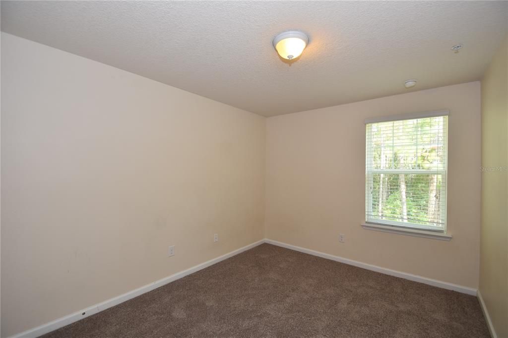 For Sale: $205,000 (2 beds, 2 baths, 1147 Square Feet)