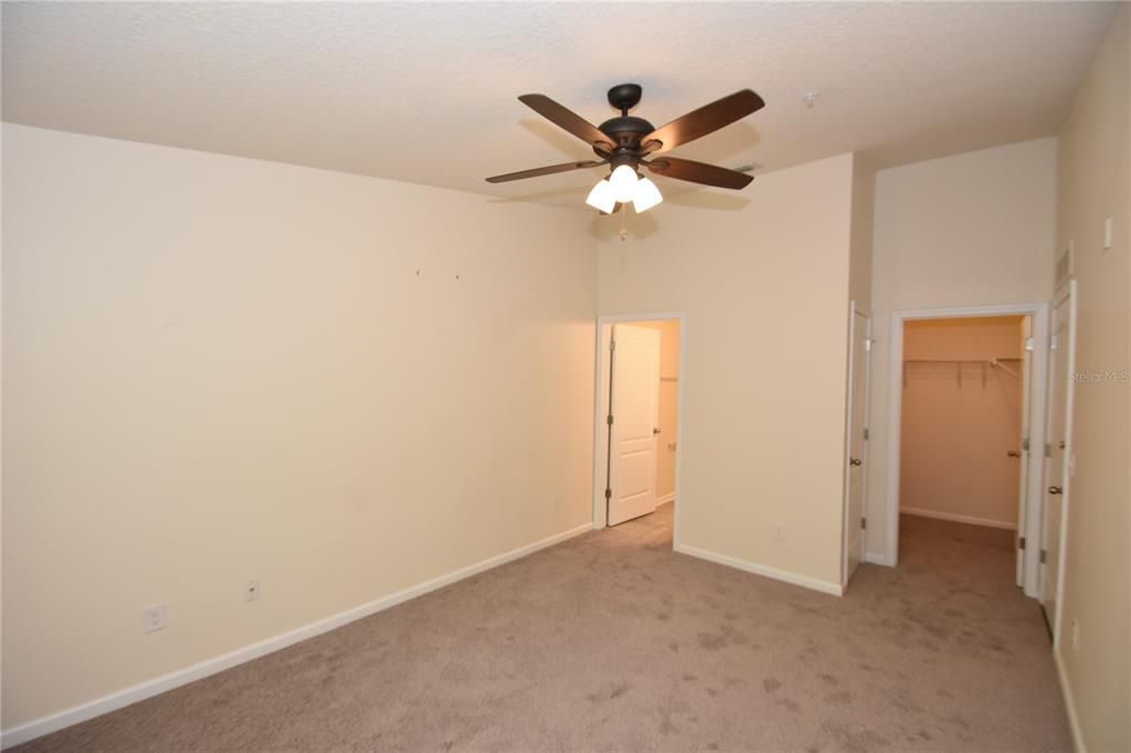 For Sale: $205,000 (2 beds, 2 baths, 1147 Square Feet)