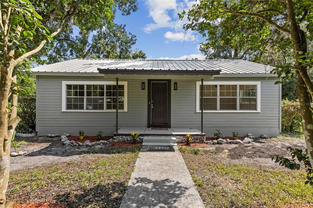 待售: $299,900 (3 贝兹, 2 浴室, 1800 平方英尺)