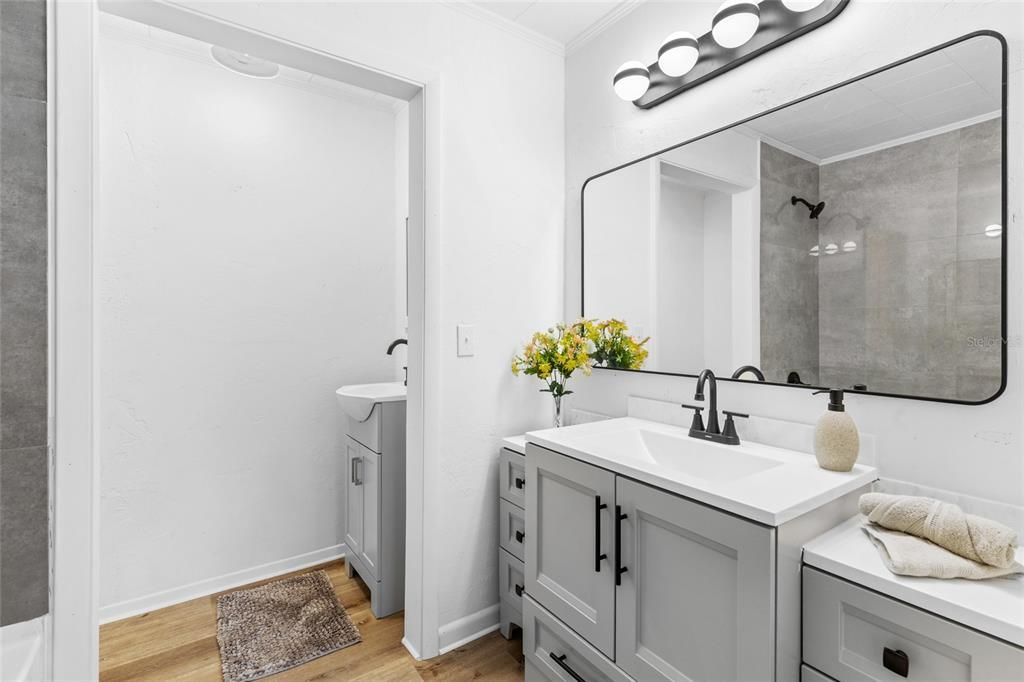 待售: $299,900 (3 贝兹, 2 浴室, 1800 平方英尺)