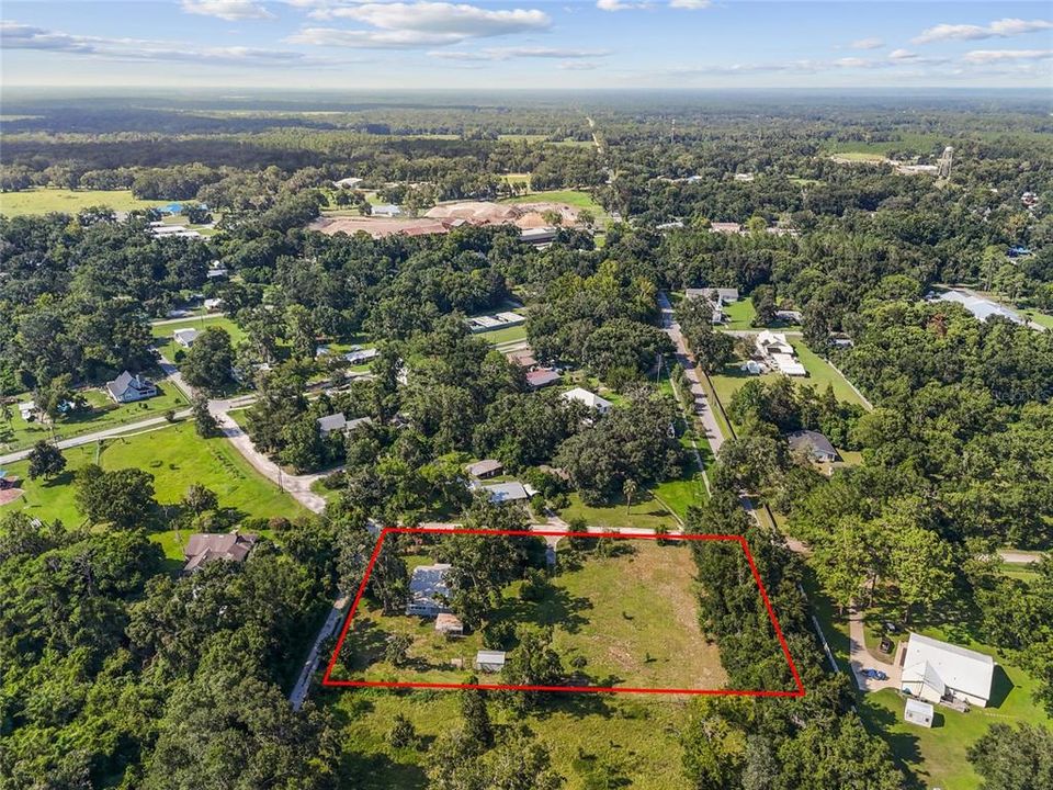 待售: $299,900 (3 贝兹, 2 浴室, 1800 平方英尺)