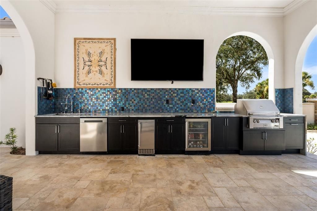 For Sale: $2,450,000 (4 beds, 3 baths, 4447 Square Feet)