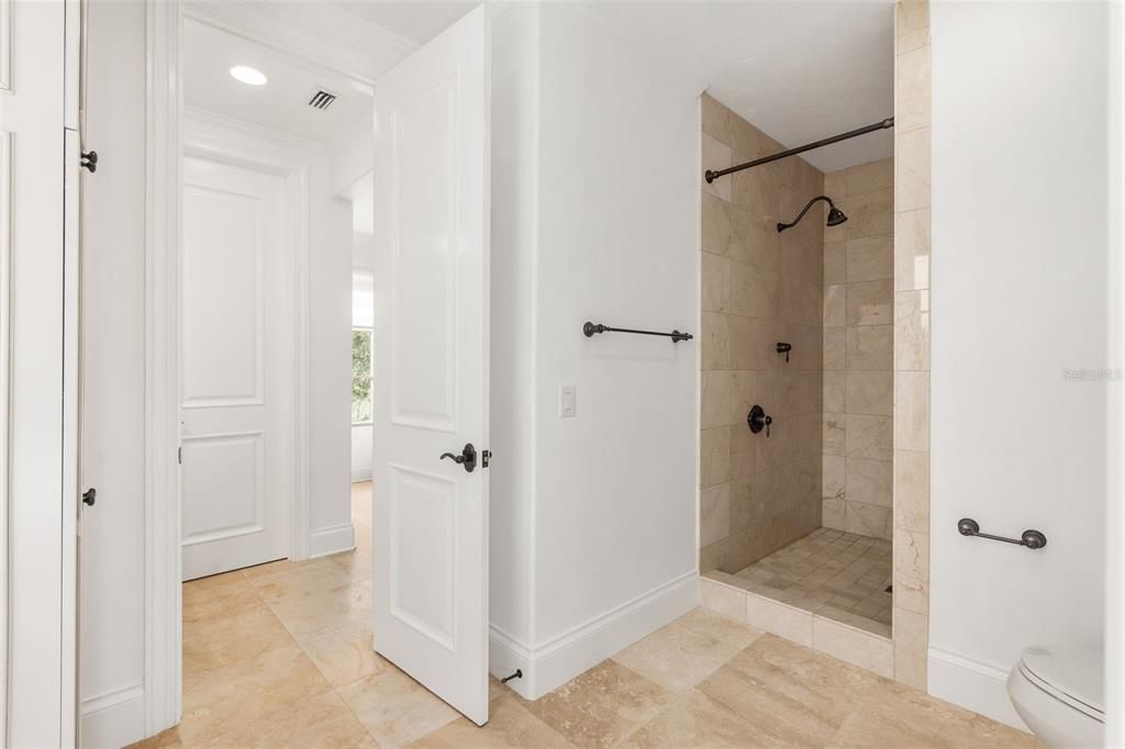 For Sale: $2,450,000 (4 beds, 3 baths, 4447 Square Feet)