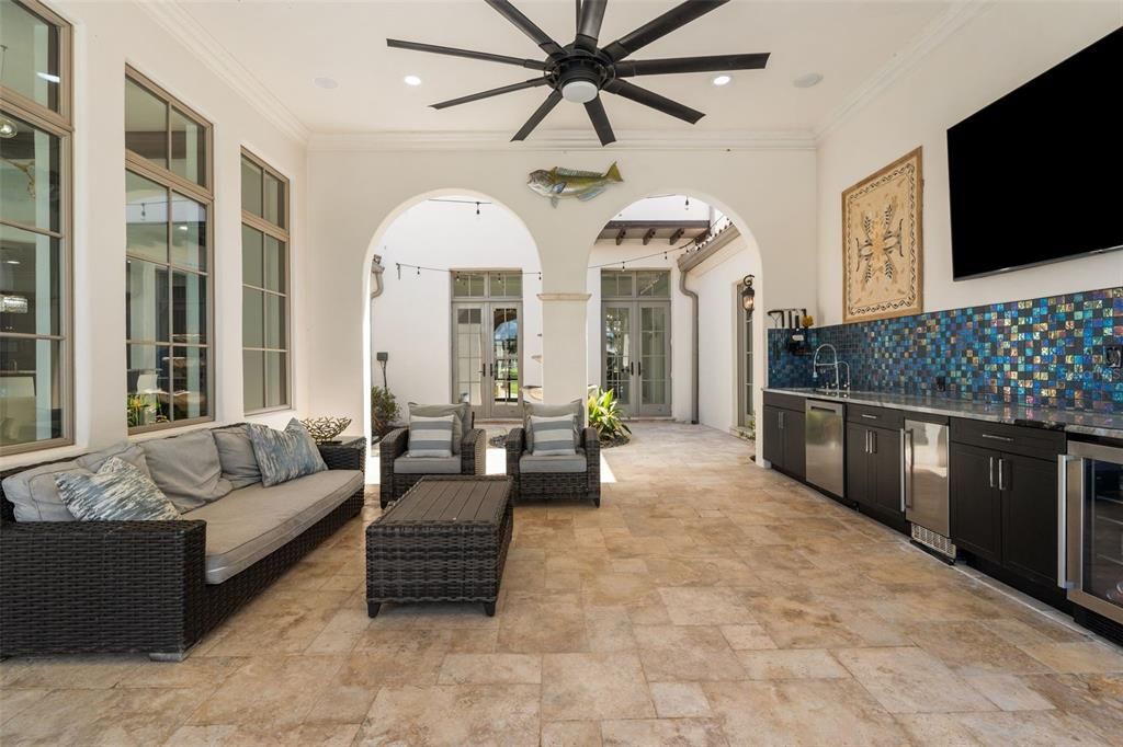 For Sale: $2,450,000 (4 beds, 3 baths, 4447 Square Feet)