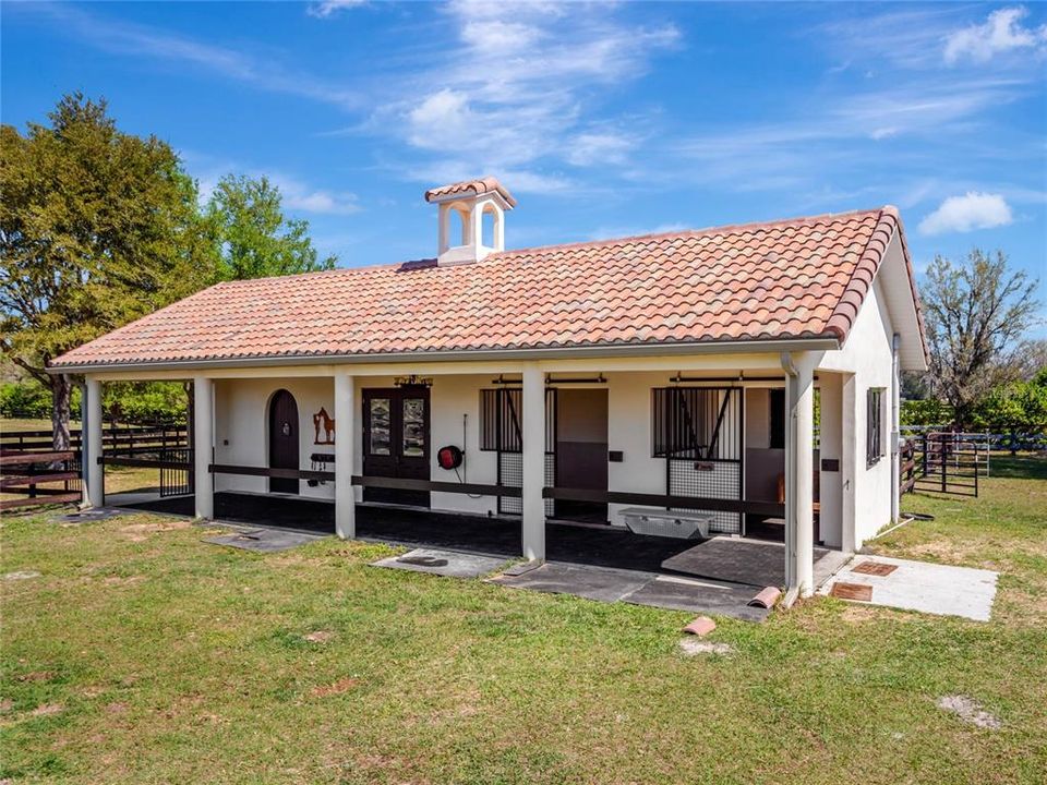 For Sale: $2,450,000 (4 beds, 3 baths, 4447 Square Feet)