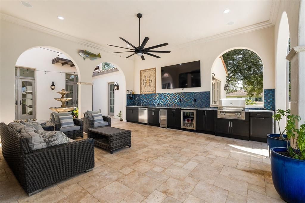 For Sale: $2,450,000 (4 beds, 3 baths, 4447 Square Feet)