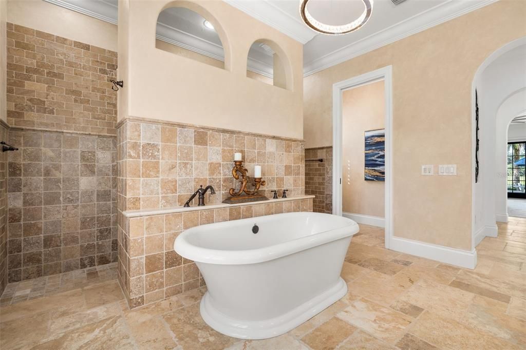 For Sale: $2,450,000 (4 beds, 3 baths, 4447 Square Feet)