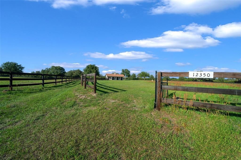 For Sale: $2,450,000 (4 beds, 3 baths, 4447 Square Feet)