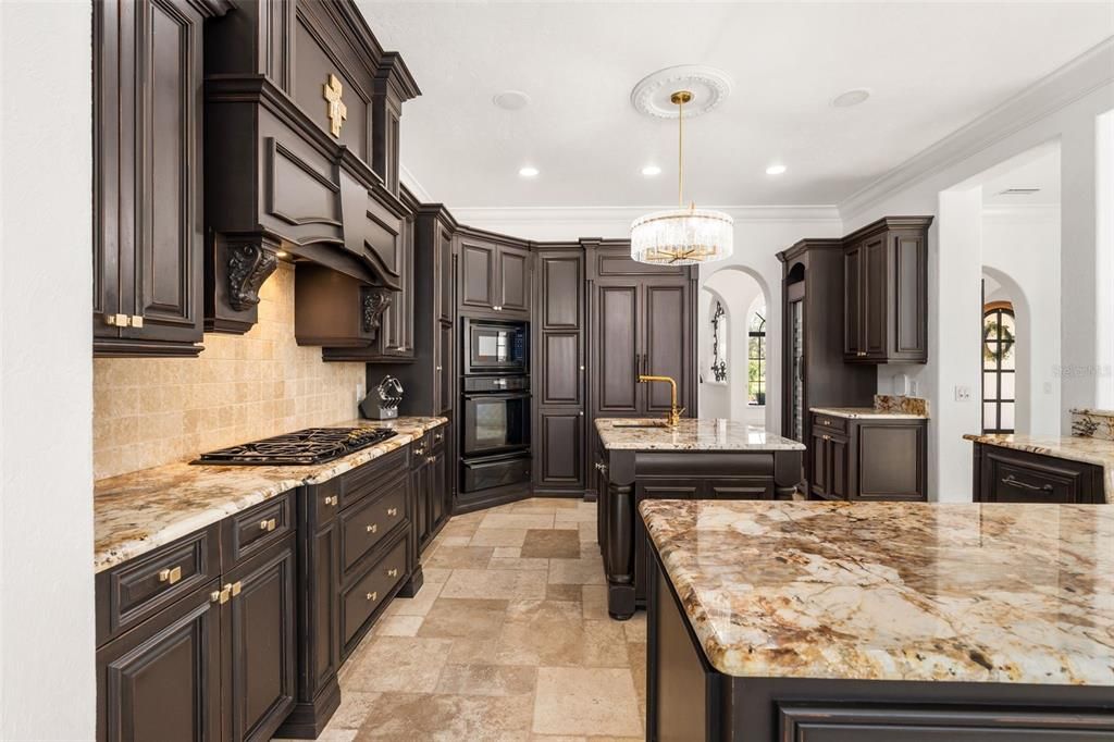 For Sale: $2,450,000 (4 beds, 3 baths, 4447 Square Feet)