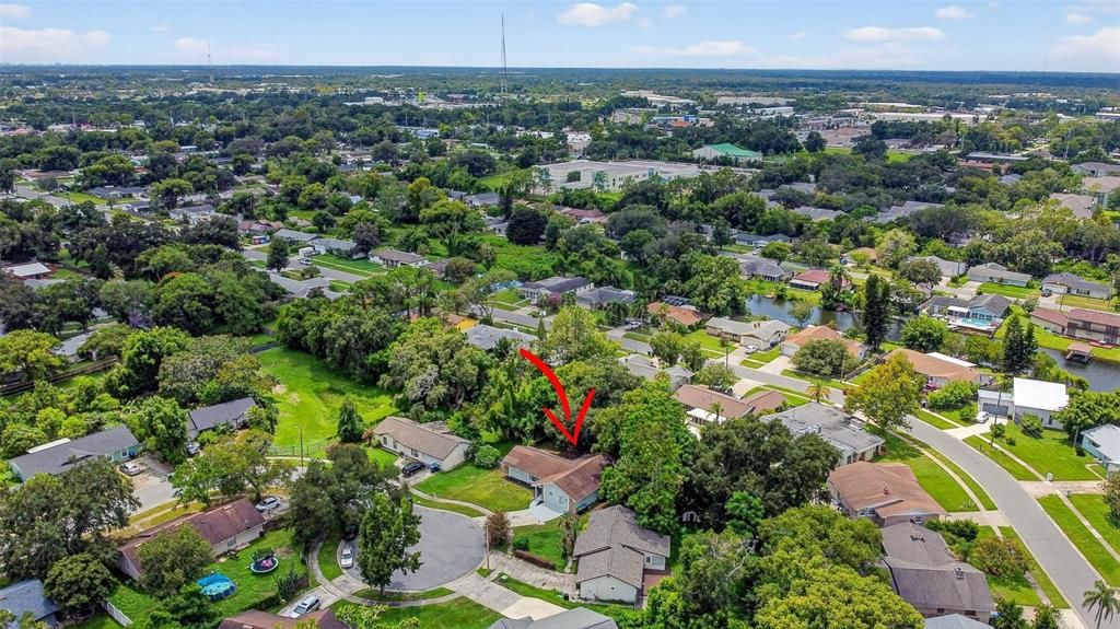 Под контрактом: $374,800 (4 спален, 3 ванн, 1960 Квадратных фут)