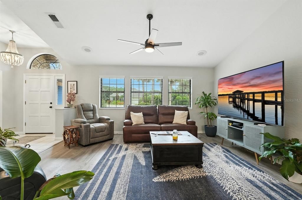 На продажу: $798,000 (3 спален, 2 ванн, 2175 Квадратных фут)