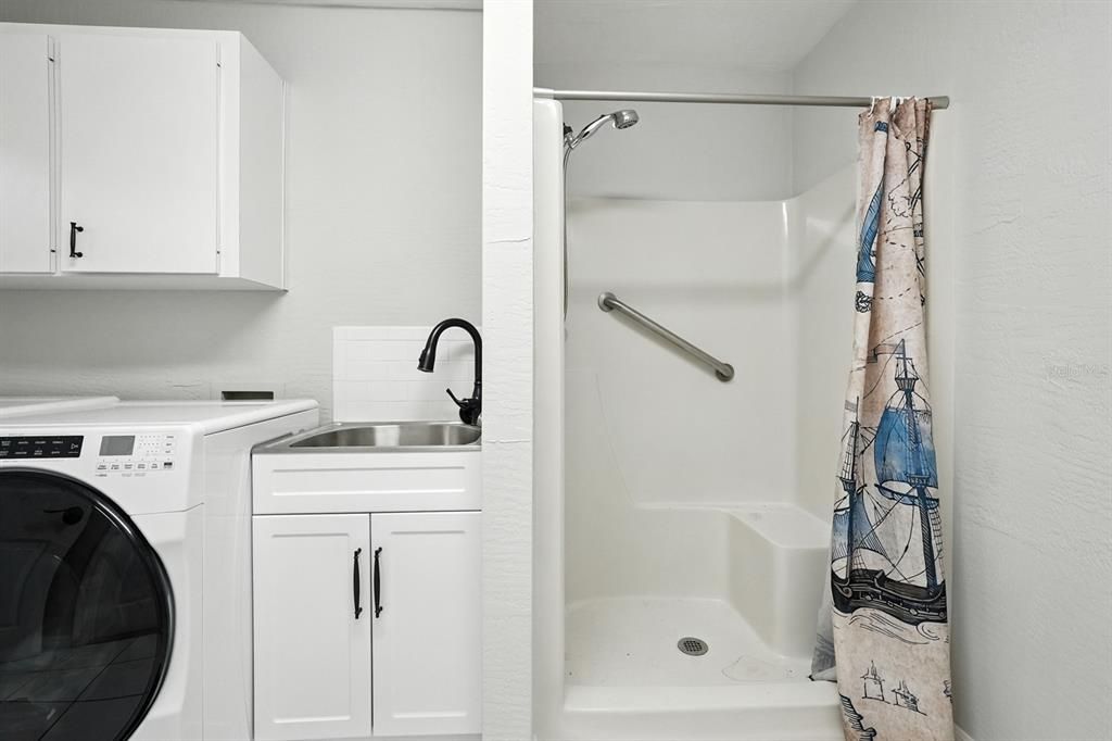 На продажу: $798,000 (3 спален, 2 ванн, 2175 Квадратных фут)