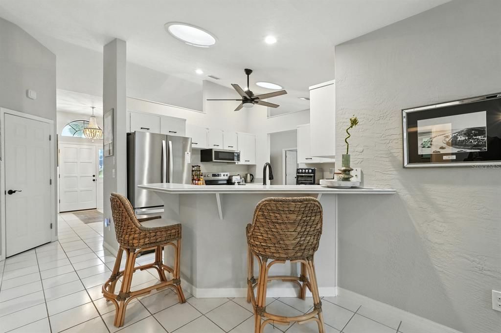 На продажу: $798,000 (3 спален, 2 ванн, 2175 Квадратных фут)