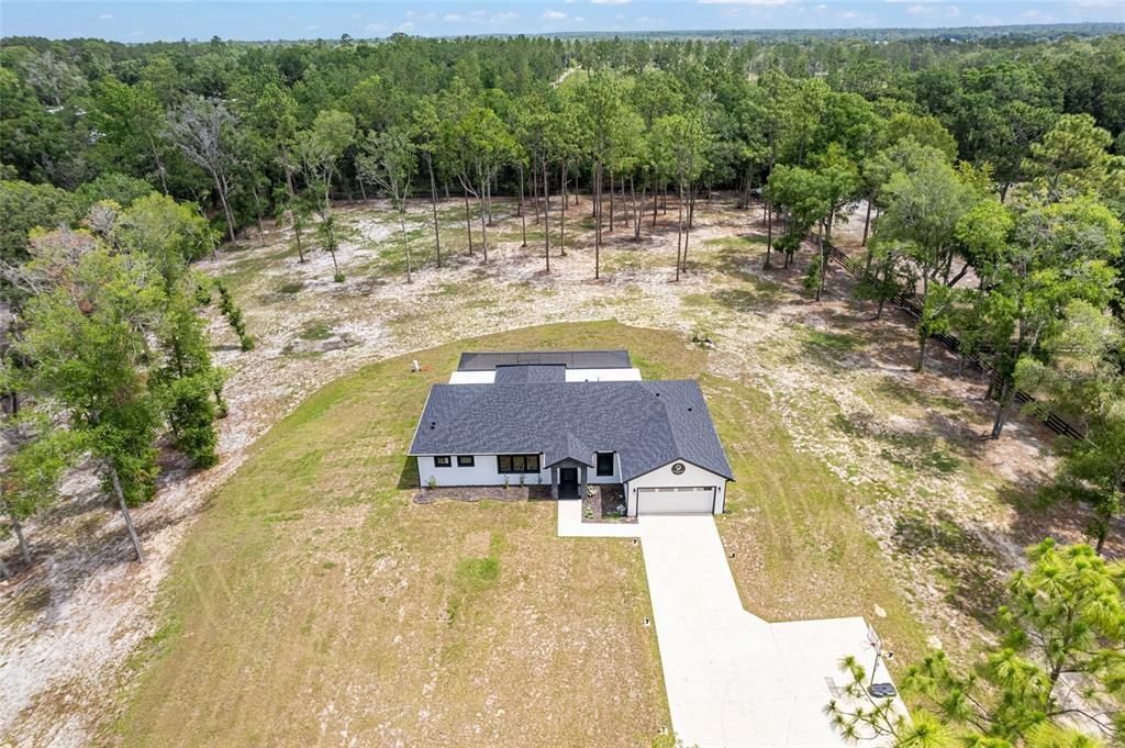 待售: $950,000 (4 贝兹, 2 浴室, 1880 平方英尺)