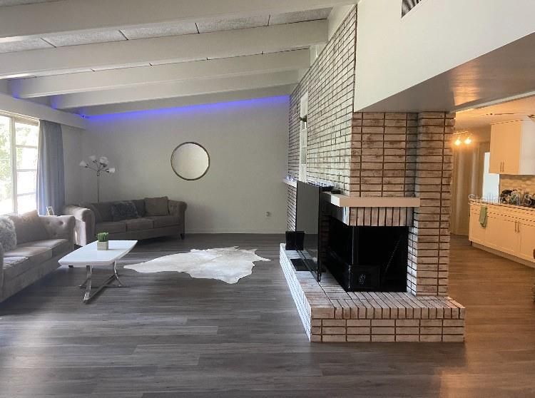 For Rent: $3,300 (3 beds, 2 baths, 2242 Square Feet)