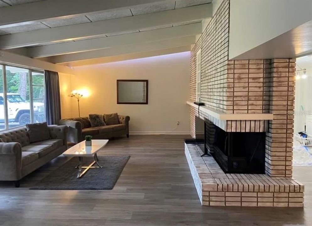 For Rent: $3,300 (3 beds, 2 baths, 2242 Square Feet)