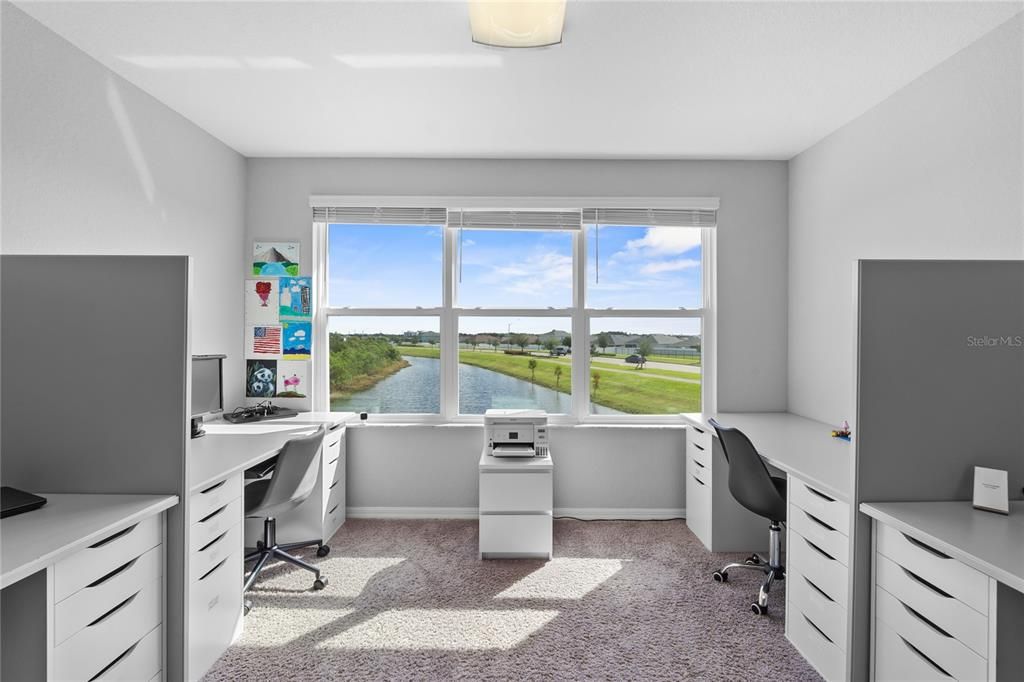 For Sale: $478,500 (5 beds, 3 baths, 3200 Square Feet)