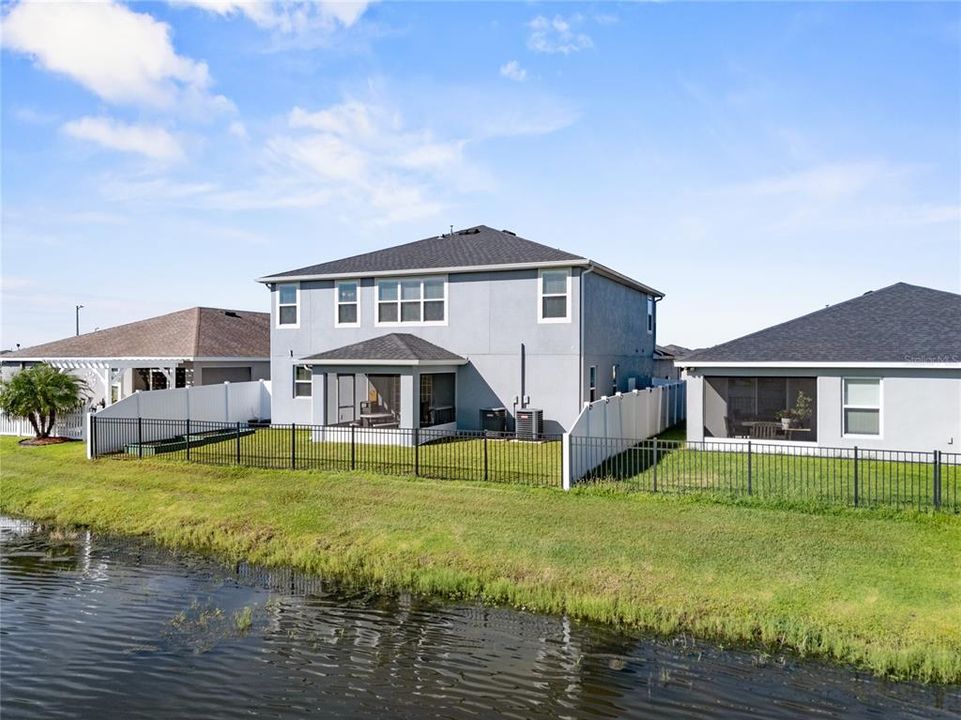 For Sale: $478,500 (5 beds, 3 baths, 3200 Square Feet)