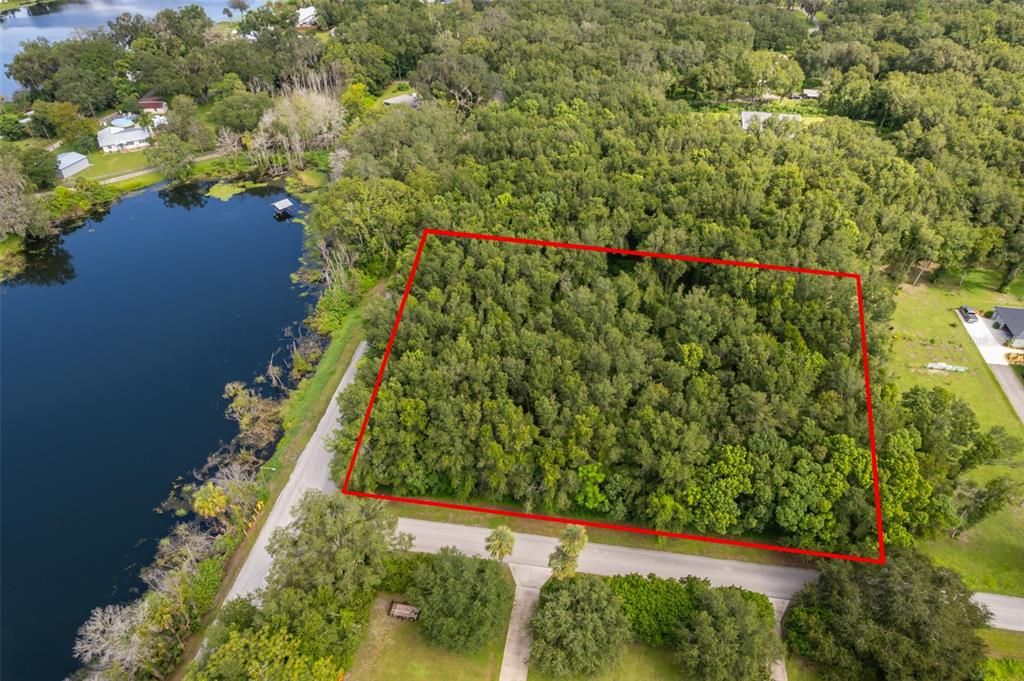 Под контрактом: $299,900 (2.33 acres)