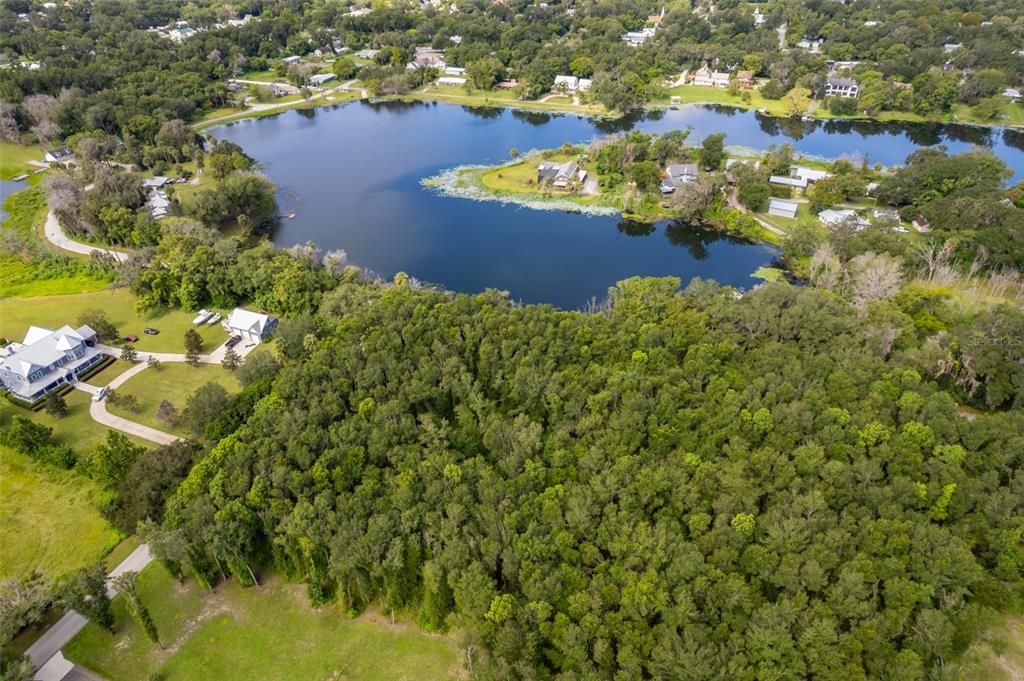 Под контрактом: $299,900 (2.33 acres)