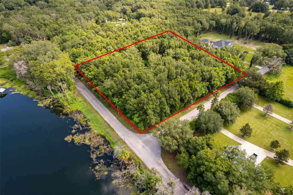 Под контрактом: $299,900 (2.33 acres)