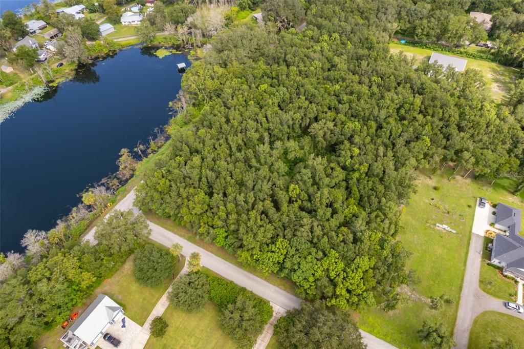 Под контрактом: $299,900 (2.33 acres)