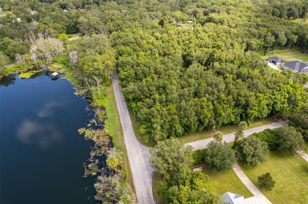 Под контрактом: $299,900 (2.33 acres)