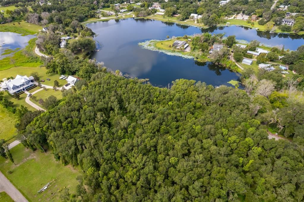 Под контрактом: $299,900 (2.33 acres)