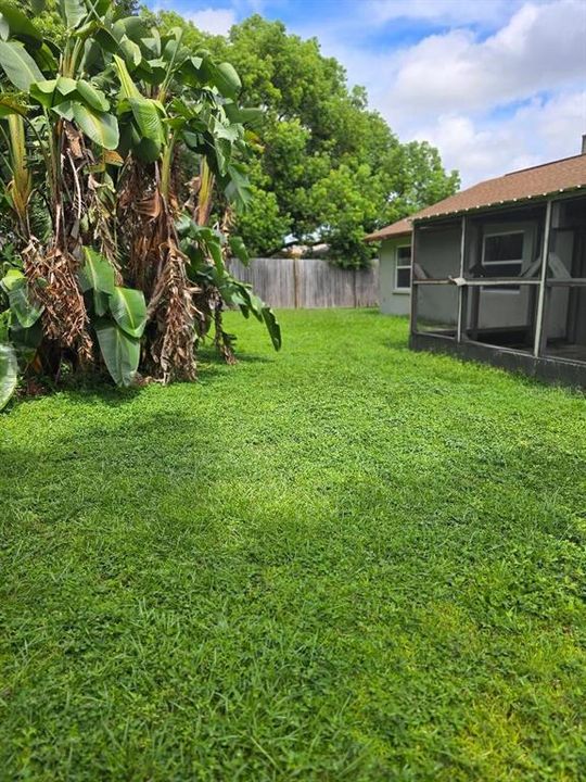 Под контрактом: $239,000 (2 спален, 2 ванн, 1075 Квадратных фут)