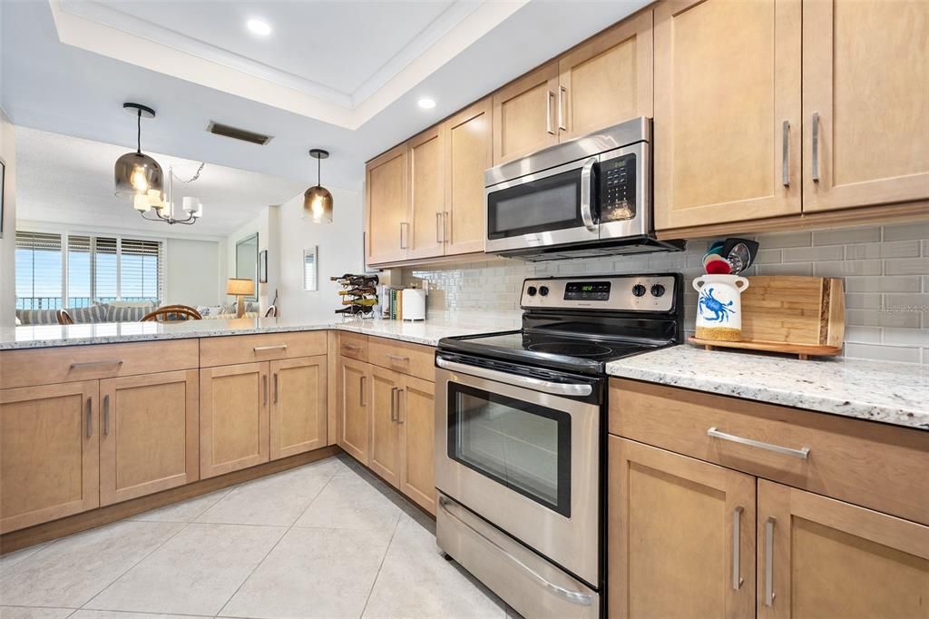 待售: $480,000 (2 贝兹, 2 浴室, 1131 平方英尺)