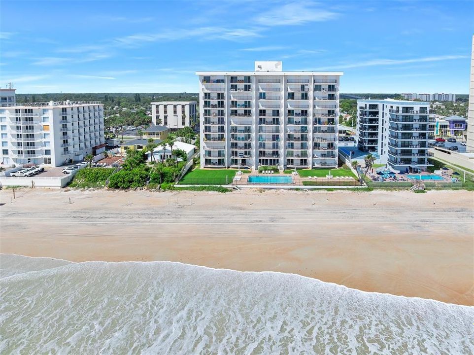 待售: $480,000 (2 贝兹, 2 浴室, 1131 平方英尺)