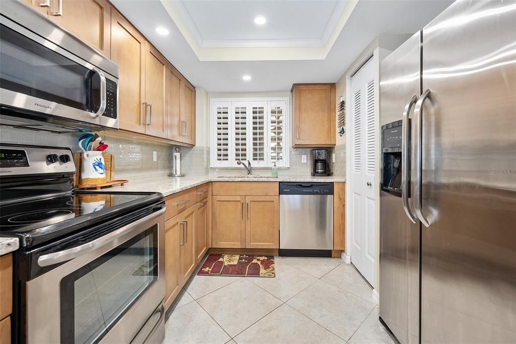 待售: $480,000 (2 贝兹, 2 浴室, 1131 平方英尺)