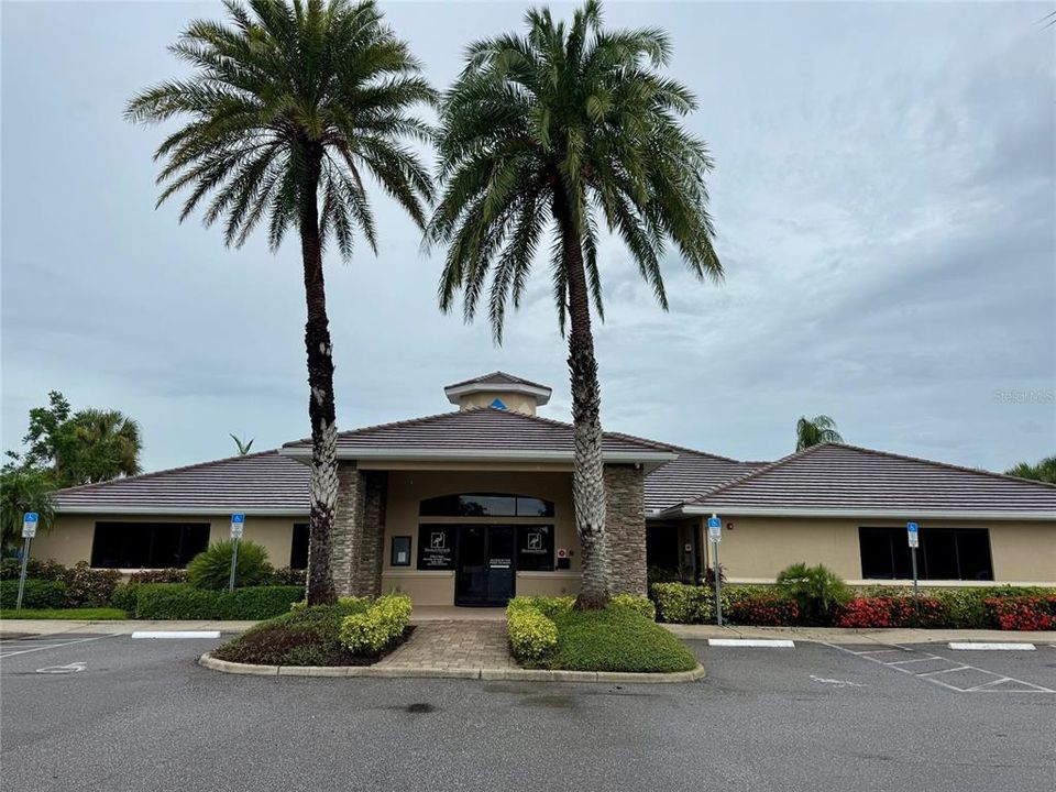 Active With Contract: $235,000 (2 beds, 2 baths, 1226 Square Feet)