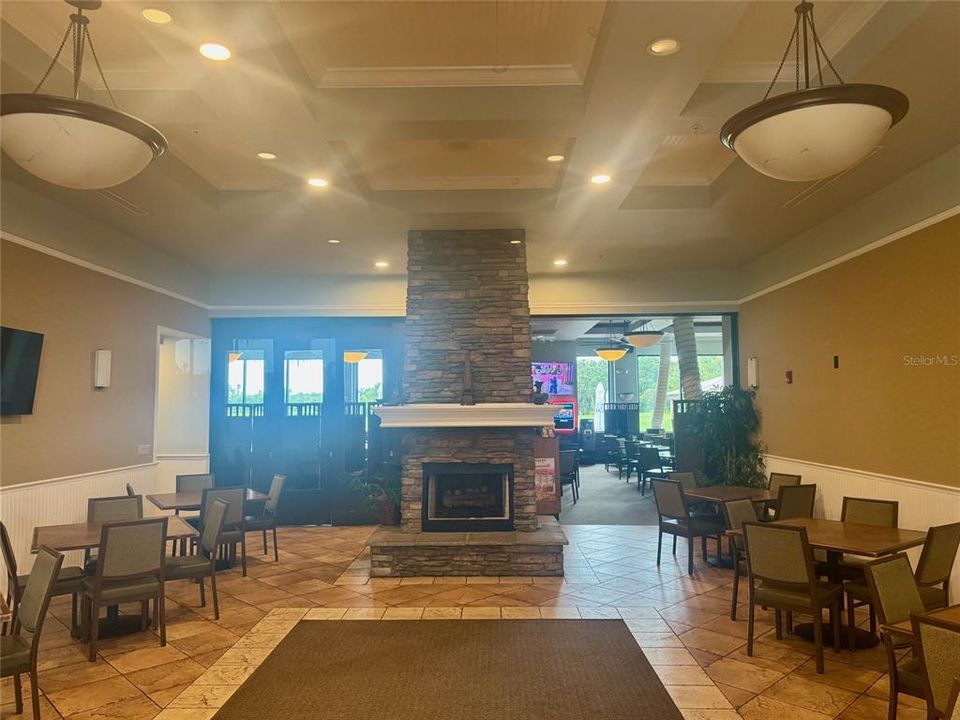 Active With Contract: $235,000 (2 beds, 2 baths, 1226 Square Feet)