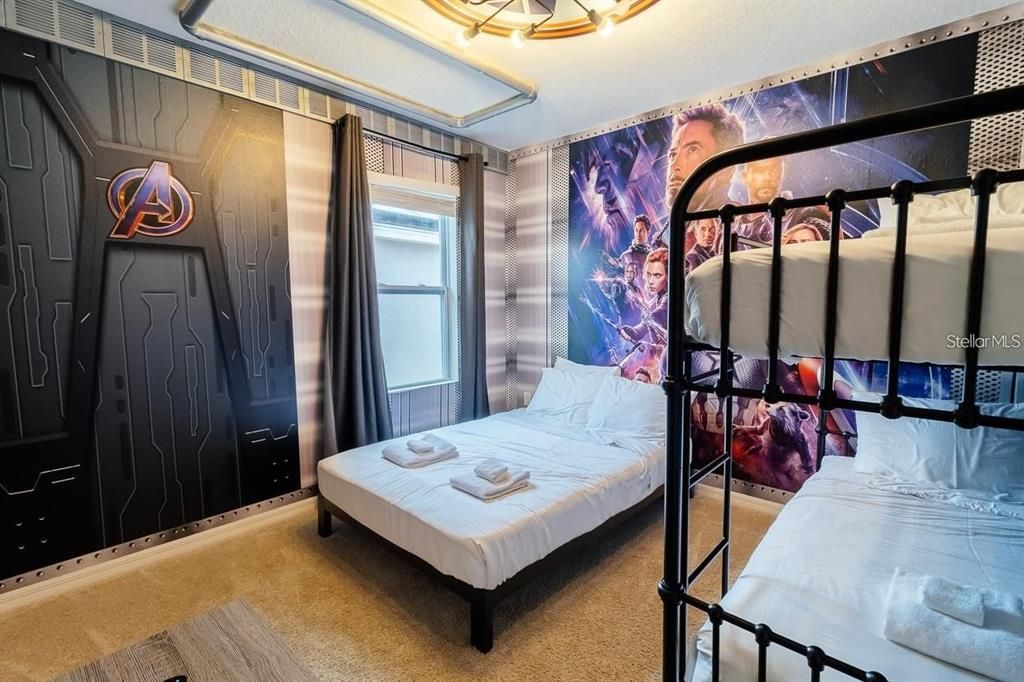 For Sale: $765,000 (6 beds, 5 baths, 3270 Square Feet)