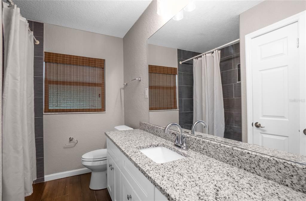 На продажу: $235,000 (3 спален, 1 ванн, 1674 Квадратных фут)