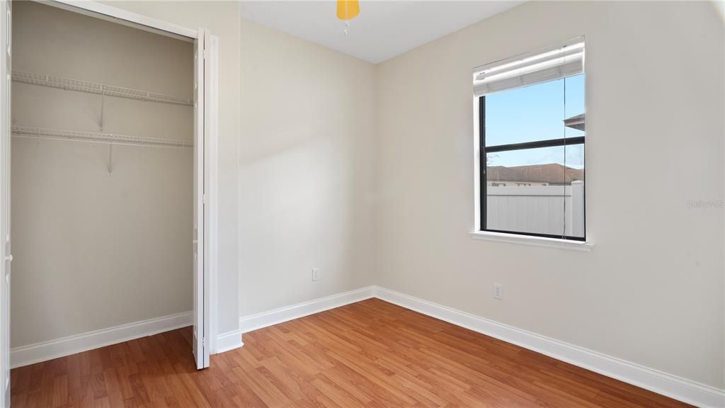 Active With Contract: $2,400 (3 beds, 2 baths, 2122 Square Feet)
