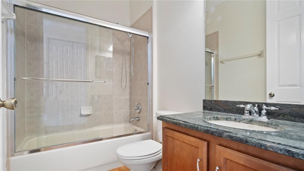 Active With Contract: $2,400 (3 beds, 2 baths, 2122 Square Feet)
