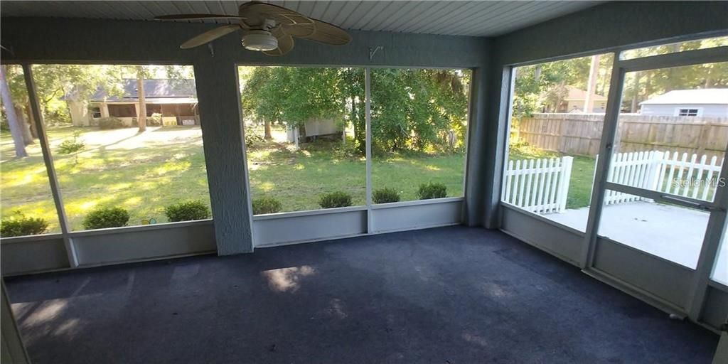 For Rent: $2,100 (3 beds, 2 baths, 1875 Square Feet)