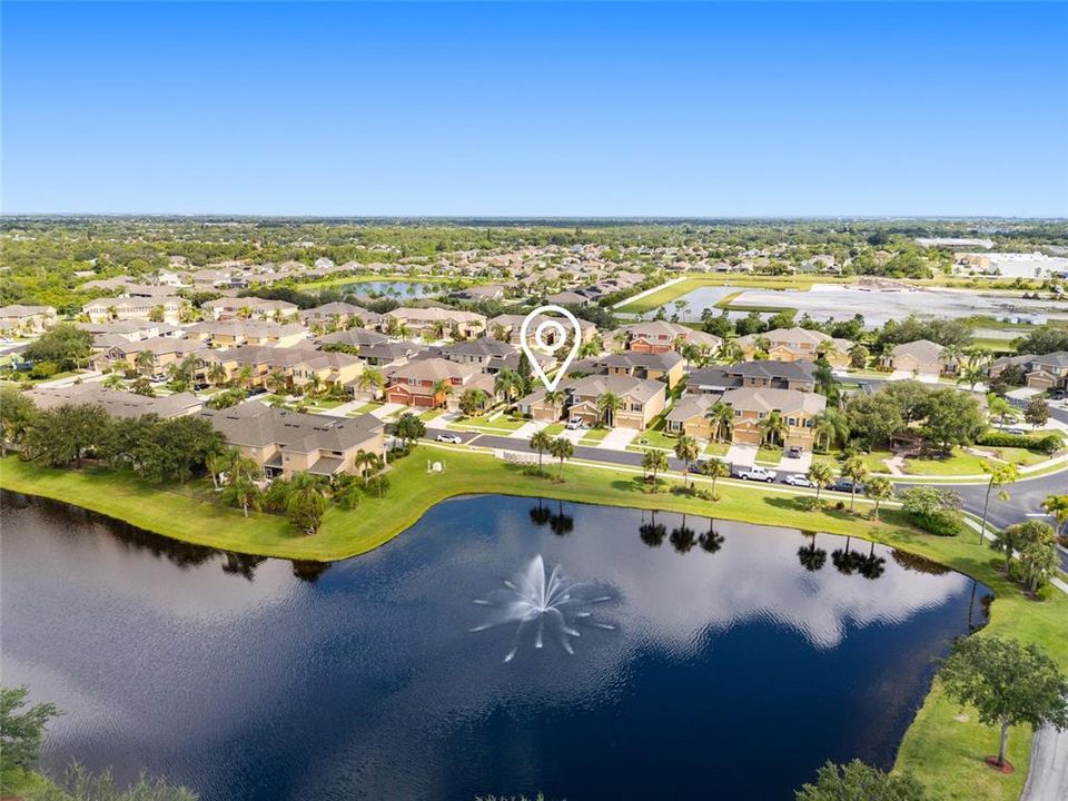 На продажу: $285,000 (2 спален, 2 ванн, 1297 Квадратных фут)