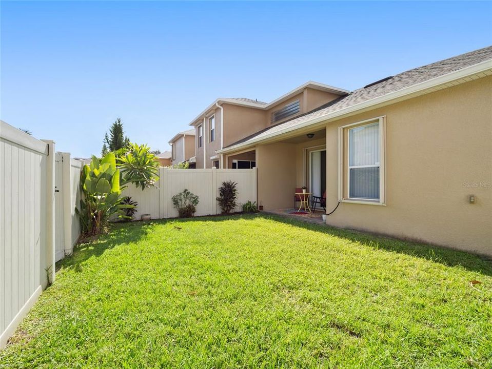 На продажу: $285,000 (2 спален, 2 ванн, 1297 Квадратных фут)