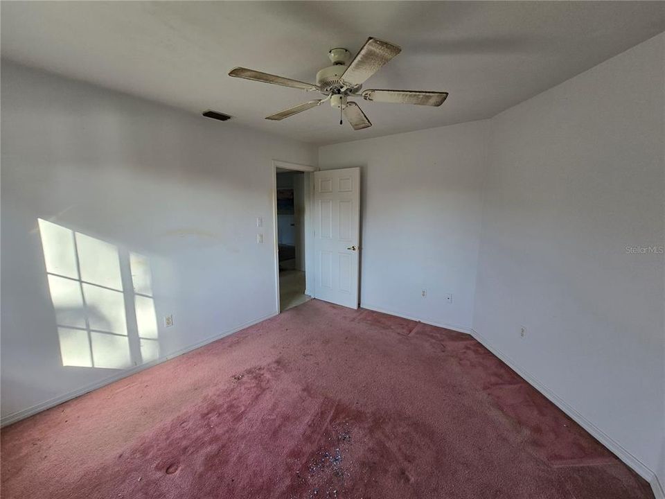 待售: $123,500 (2 贝兹, 2 浴室, 1360 平方英尺)