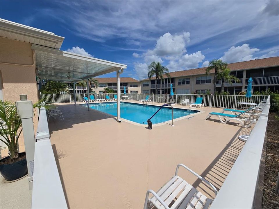 待售: $123,500 (2 贝兹, 2 浴室, 1360 平方英尺)