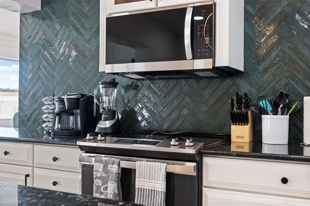 待售: $1,900,000 (3 贝兹, 2 浴室, 3410 平方英尺)