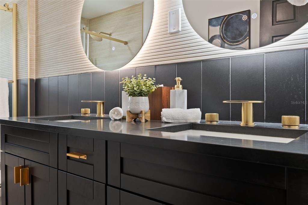 待售: $1,900,000 (3 贝兹, 2 浴室, 3410 平方英尺)