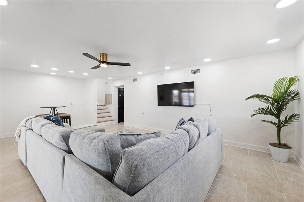 待售: $1,900,000 (3 贝兹, 2 浴室, 3410 平方英尺)