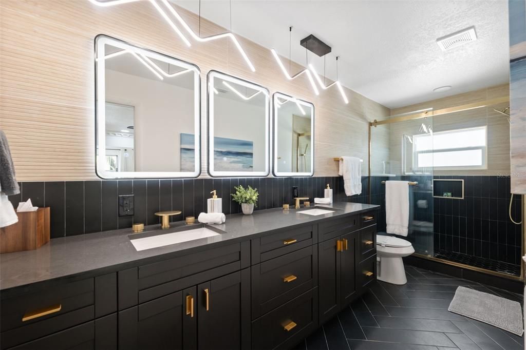 待售: $1,900,000 (3 贝兹, 2 浴室, 3410 平方英尺)