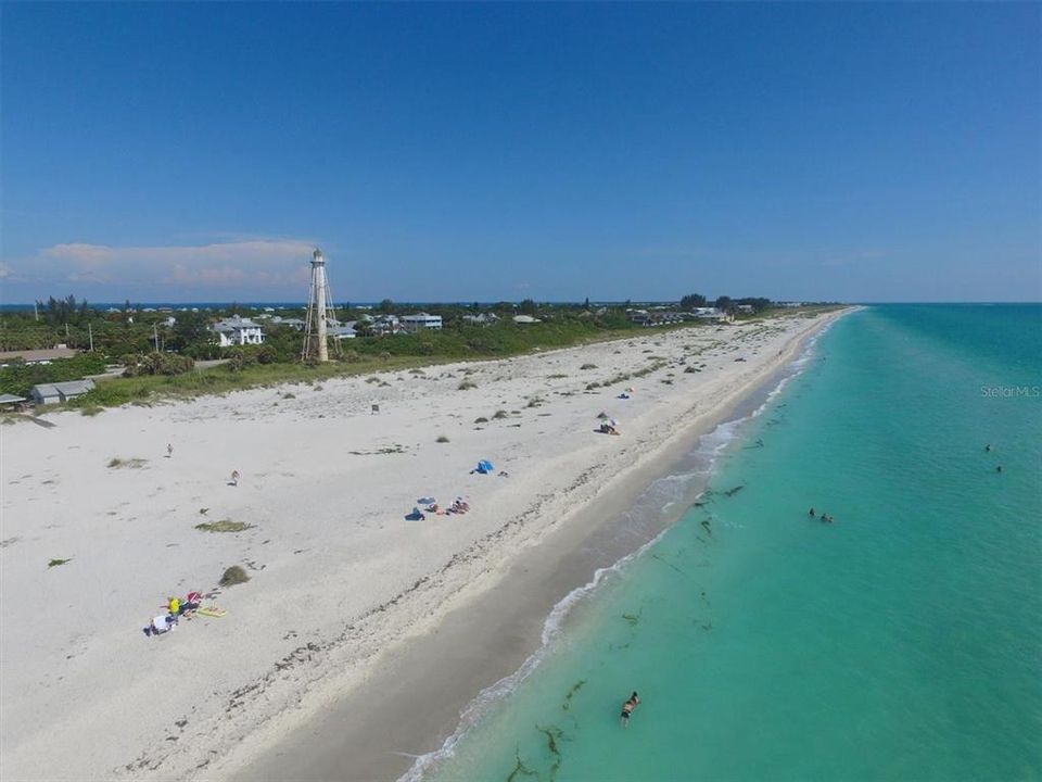 出租: $6,125 (3 贝兹, 4 浴室, 3276 平方英尺)