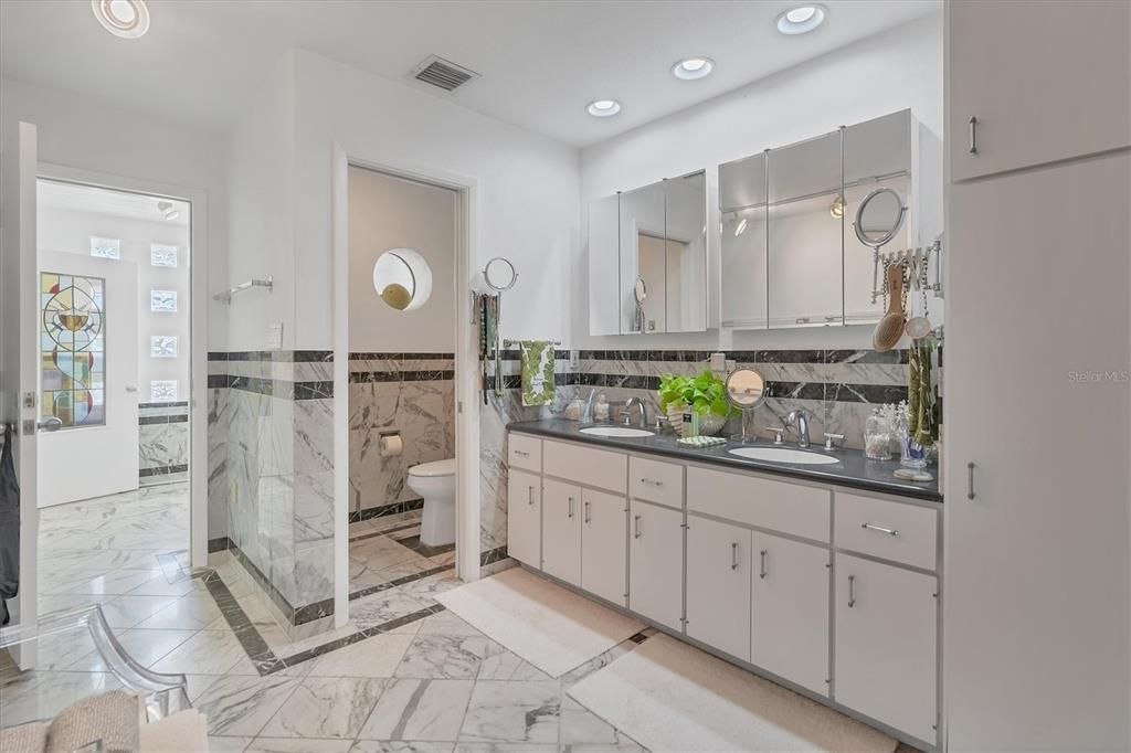 出租: $6,125 (3 贝兹, 4 浴室, 3276 平方英尺)