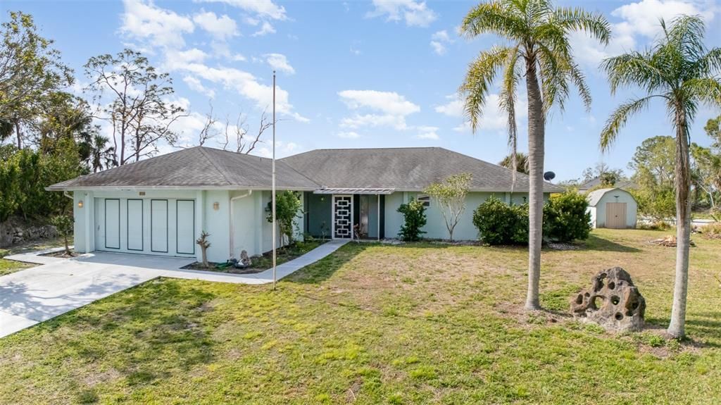 Activo con contrato: $425,000 (3 camas, 2 baños, 1777 Pies cuadrados)